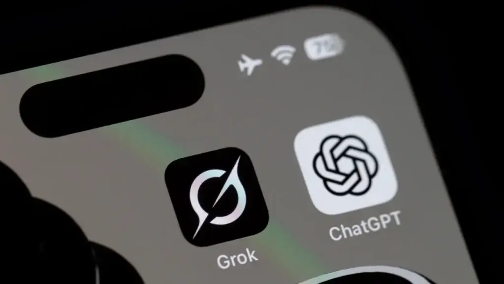 ChatGPT vs Gemini vs Grok in 2025
