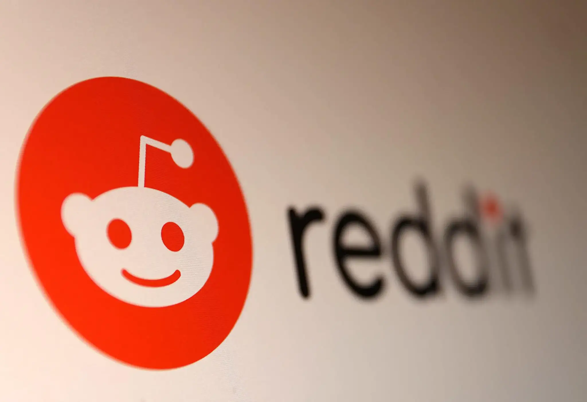 Reddit AI dangerous medical advice